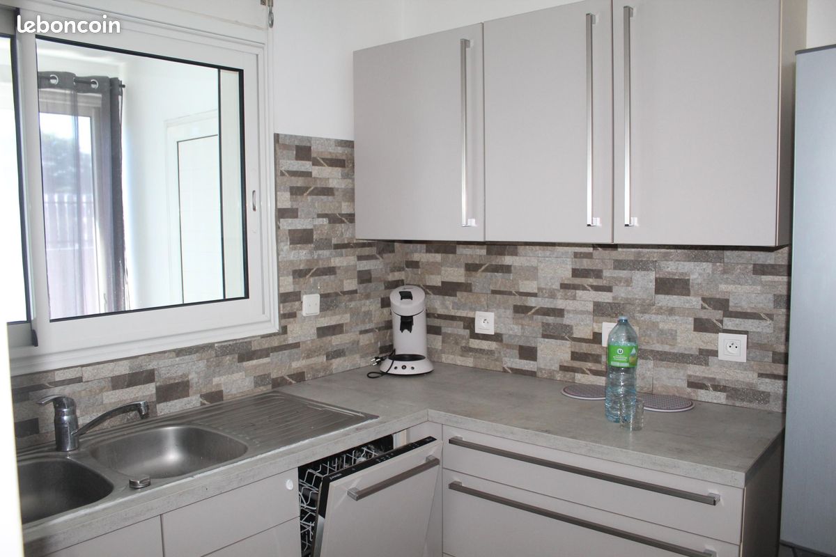 Maison 5 pièces 120 m² · à Saint-Pierre · 120 m² · 1 500 €