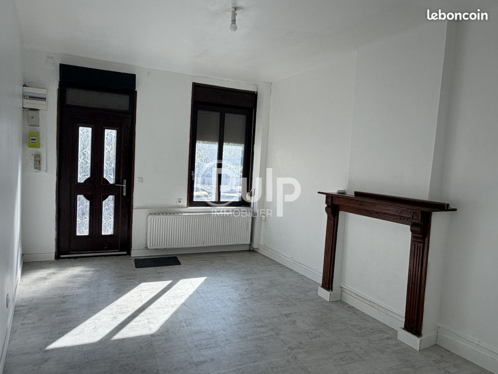 Maison 2 pièces 45 m² · à Hénin-Beaumont · 45 m² · 631 €/mois