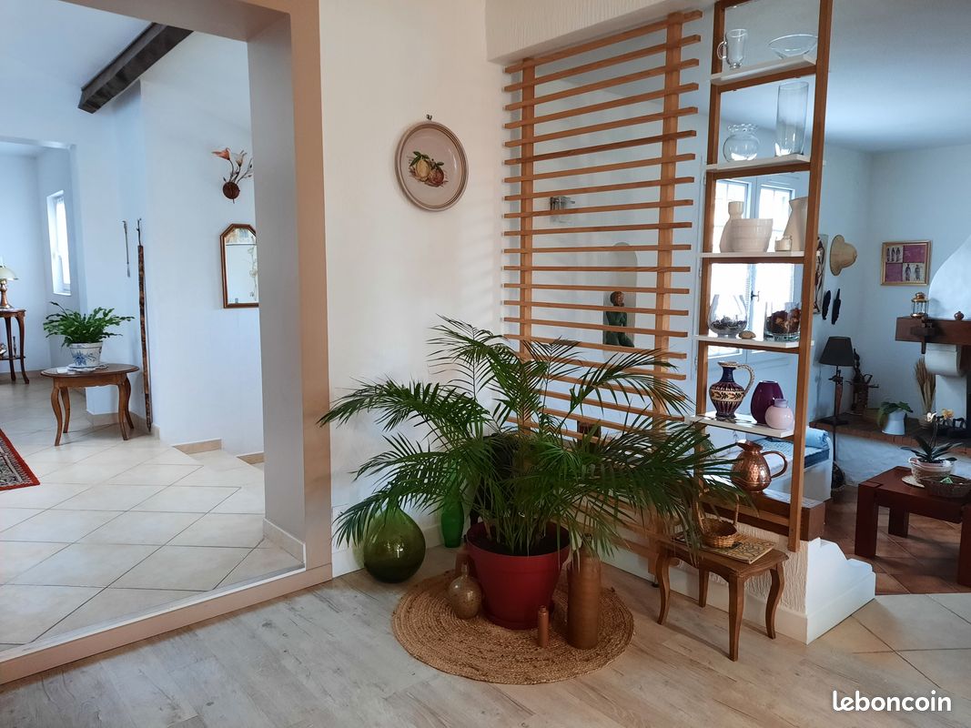 Maison 6 pièces 180 m² · à Vailhauquès · 180 m² · 495 000 €