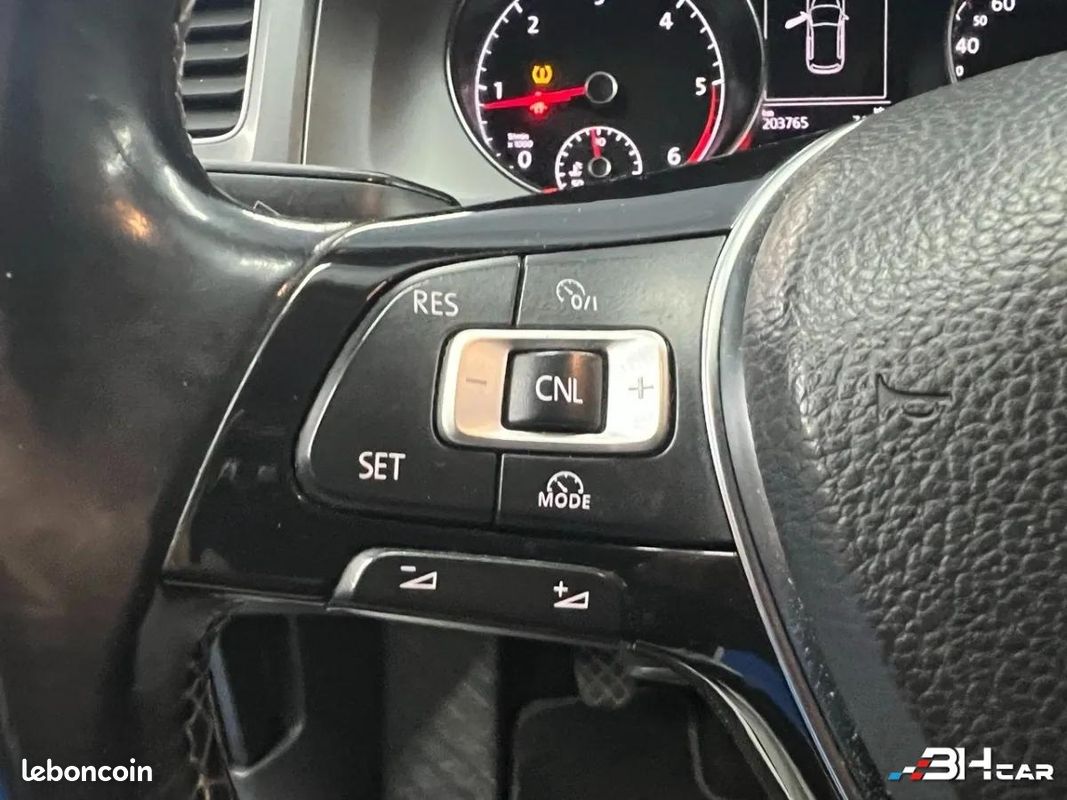 Volkswagen Golf 7 (5 portes) VII 1.6 TDI 105ch BlueMotion Technology FAP Lounge BVM5 (image 29)