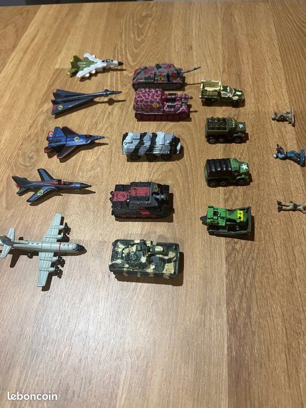 Micro Machines Military Bundle Pack II - Jeux & Jouets
