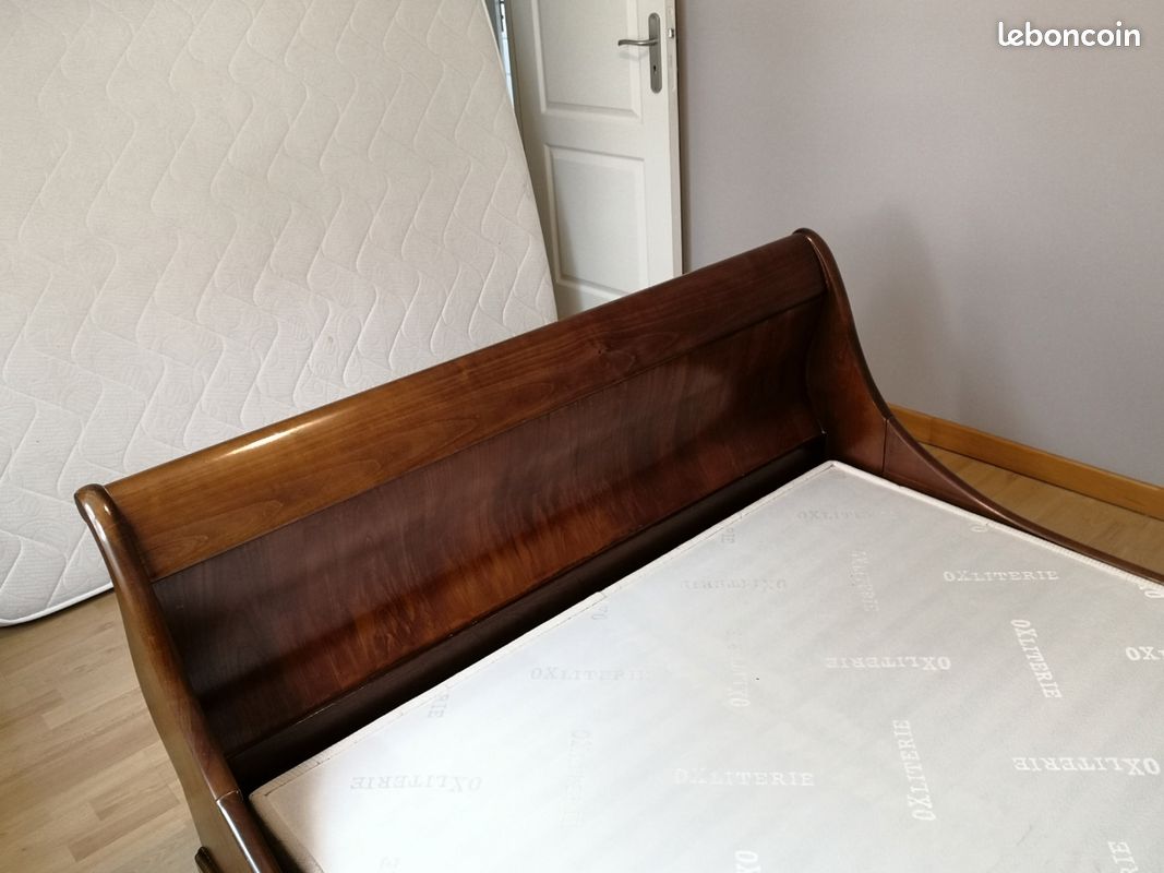 Lit Amandine 140x190 En Merisier Massif De Style Louis Philippe Patine Antiquaire Leger Vieilissement Du Bois Seublement 1 Disponible Meuble En Merisier Massif Lit Amandine 140x190 En Merisier Massif De Style Louis Philippe Patine Antiquaire Leger Vieilissement Du Bois Seublement 1 Disponible Meuble En Merisier Massif