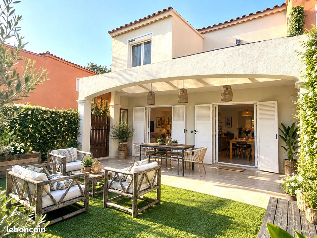 Maison 4 pièces 90 m² · à Le Castellet · 90 m² · 530 000 €