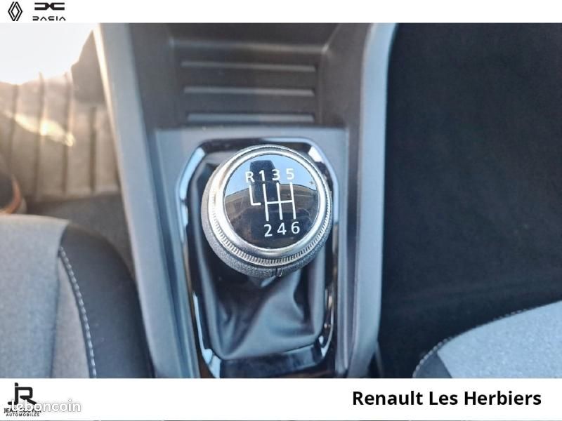 Renault Clio 1.5 dCi 100ch Evolution - 25 (image 6)