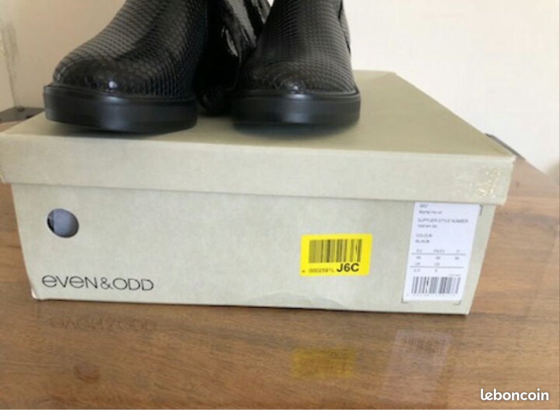 Bottes hautes noires neuves (image 6)