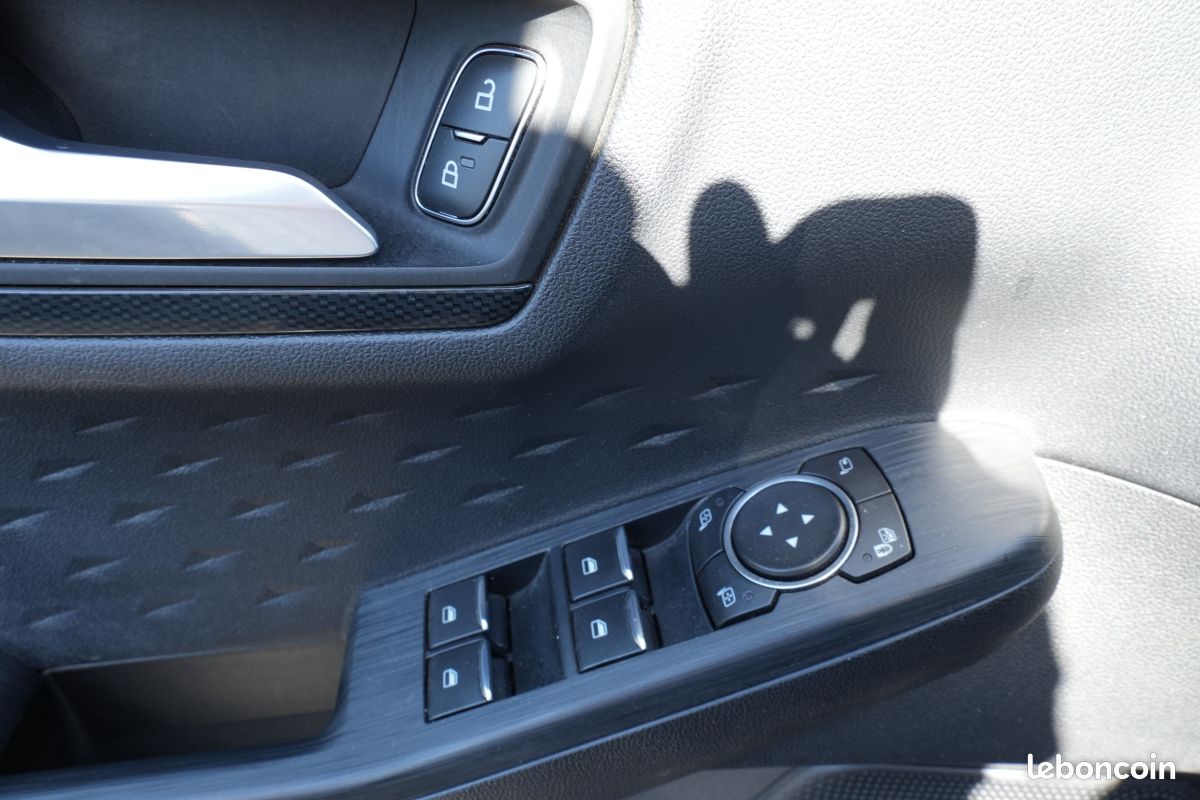 FORD Kuga III 1.5 ECOBLUE 120 ST-LINE X (image 14)