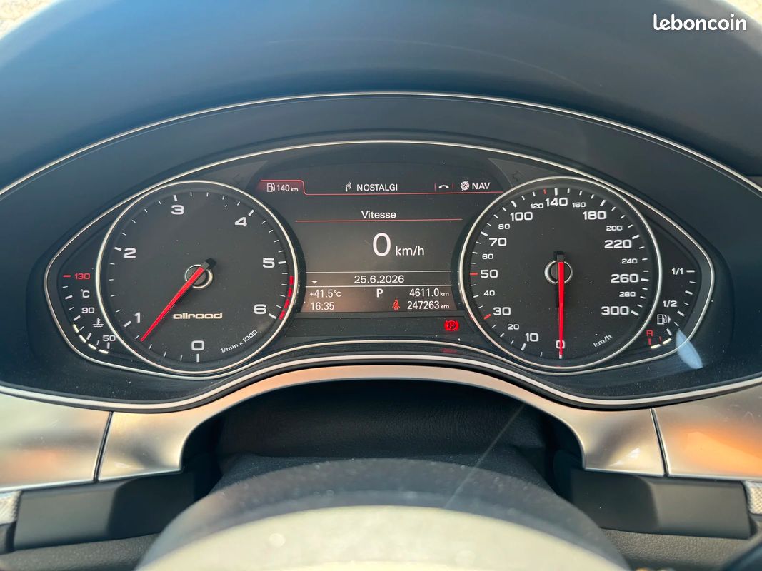 Audi A6 3.0 V6 DIESEL ALLROAD AMBITION LUXE / Entretiens complet Audi (image 26)