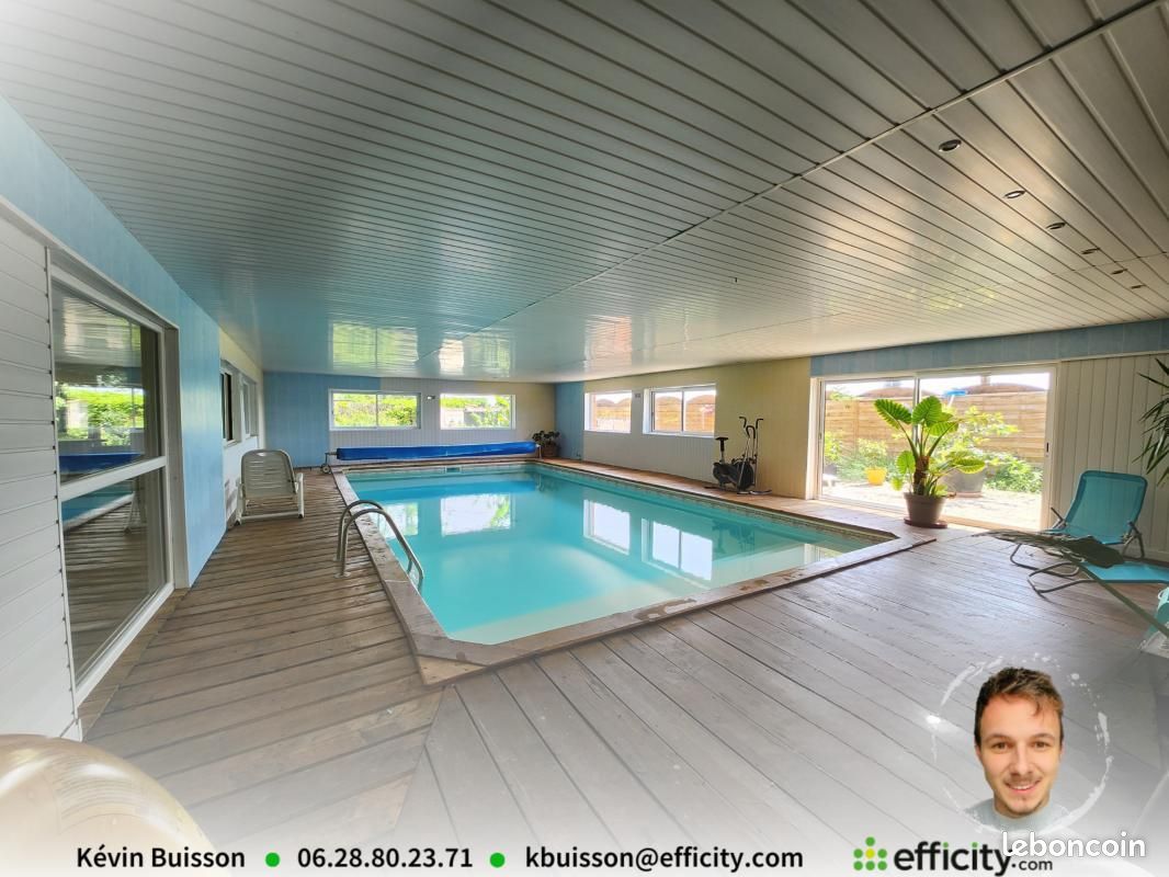 Maison 6 pièces 185 m² - Aubeterre-sur-Dronne 16390 (image 2)