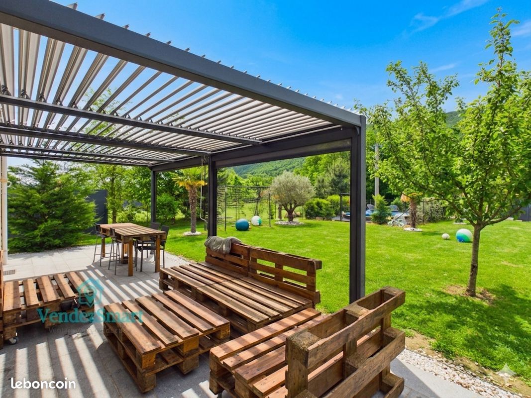 Terrain 4 pièces 99 m² · à Savigny · 99 m² · 545 000 €