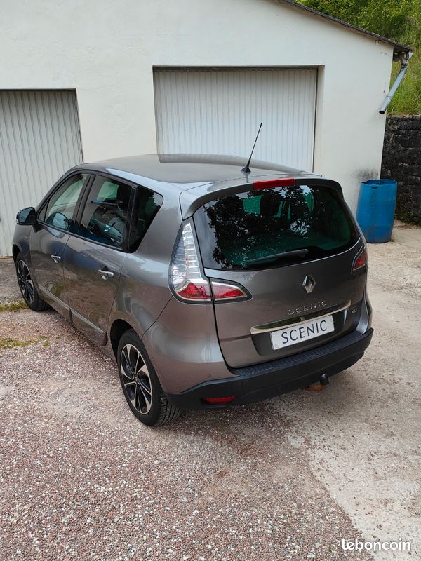 Renault scenic 3 1.6 dci 130 cv edition bose (image 2)