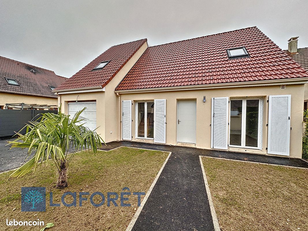Maison 5 pièces 103 m² · à Conches-en-Ouche · 103 m² · 1 100 €