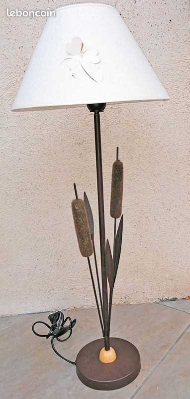 Lampe à poser en métal 75 cm (image 5)