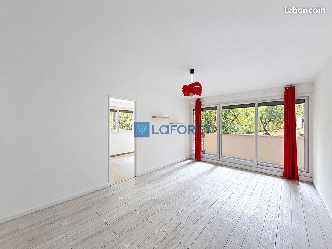 Appartement 2 pièces 47 m² · à Savigny-sur-Orge · 47 m² · 119 990 €