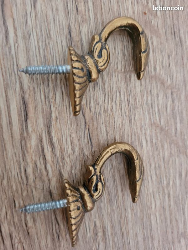 2 Embrasses Rideaux Anciennes En Laiton – Décor Nœuds, Hauteur 17 X 11,5 Cm (occasion)