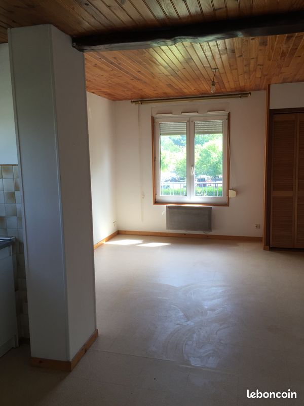 Appartement 2 pièces 33 m² · à Chierry · 33 m² · 400 €/mois