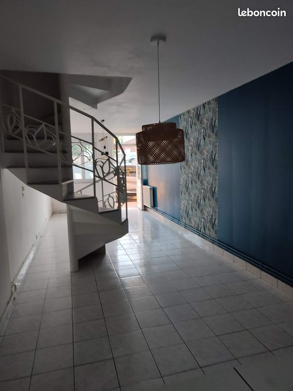 Maison 4 pièces 76 m² · à Fécamp · 76,4 m² · 129 000 €