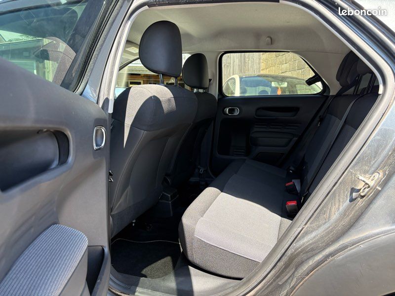 Citroën C4 Cactus 1.6 e-HDi FEEL ETG6 92 ch (image 4)
