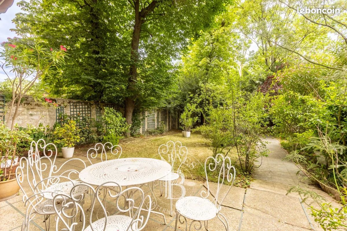 Appartement 5 pièces 120 m² · à Neuilly-sur-Seine · 120 m² · 1 610 000 €