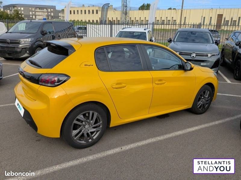 Peugeot 208 PureTech 75 S&S BVM5 Style (image 3)