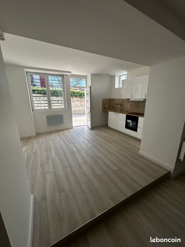 Appartement 3 pièces 68 m² · à Bourg-en-Bresse · 68 m² · 795 €