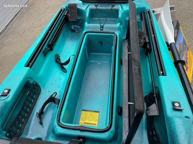 Kayak De Pêche RTM Abaco 420 – 4m20 – Noir Et Blanc – Occasion Bon état