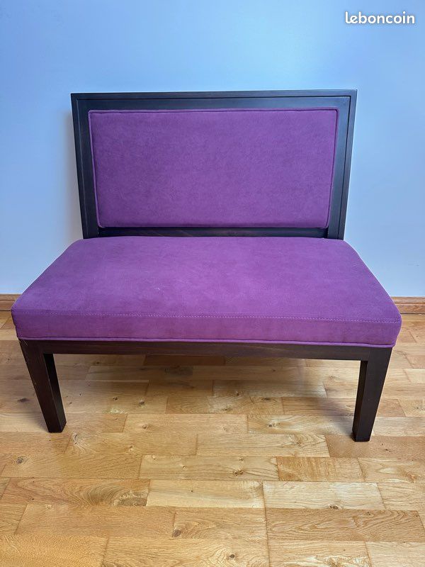 Canapé violet (image 1)