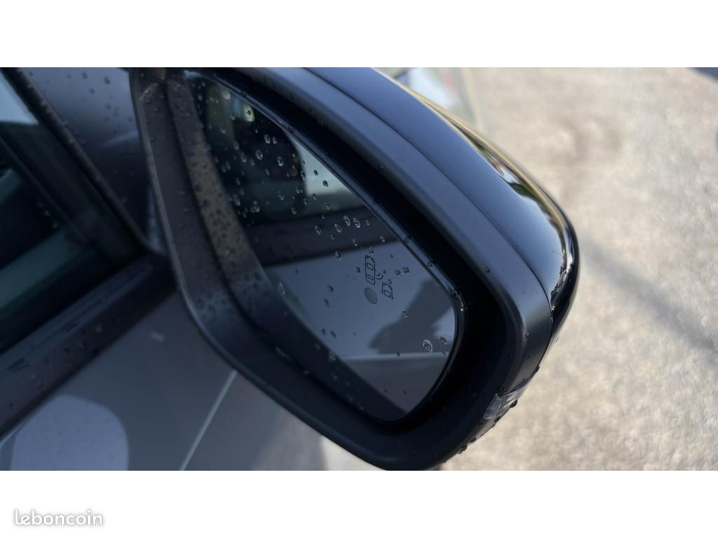 PEUGEOT 2008 1.2 Hybrid 145 DCS6 GT +PK DRIVE+CAMERA 360+NAVIGATION (image 27)