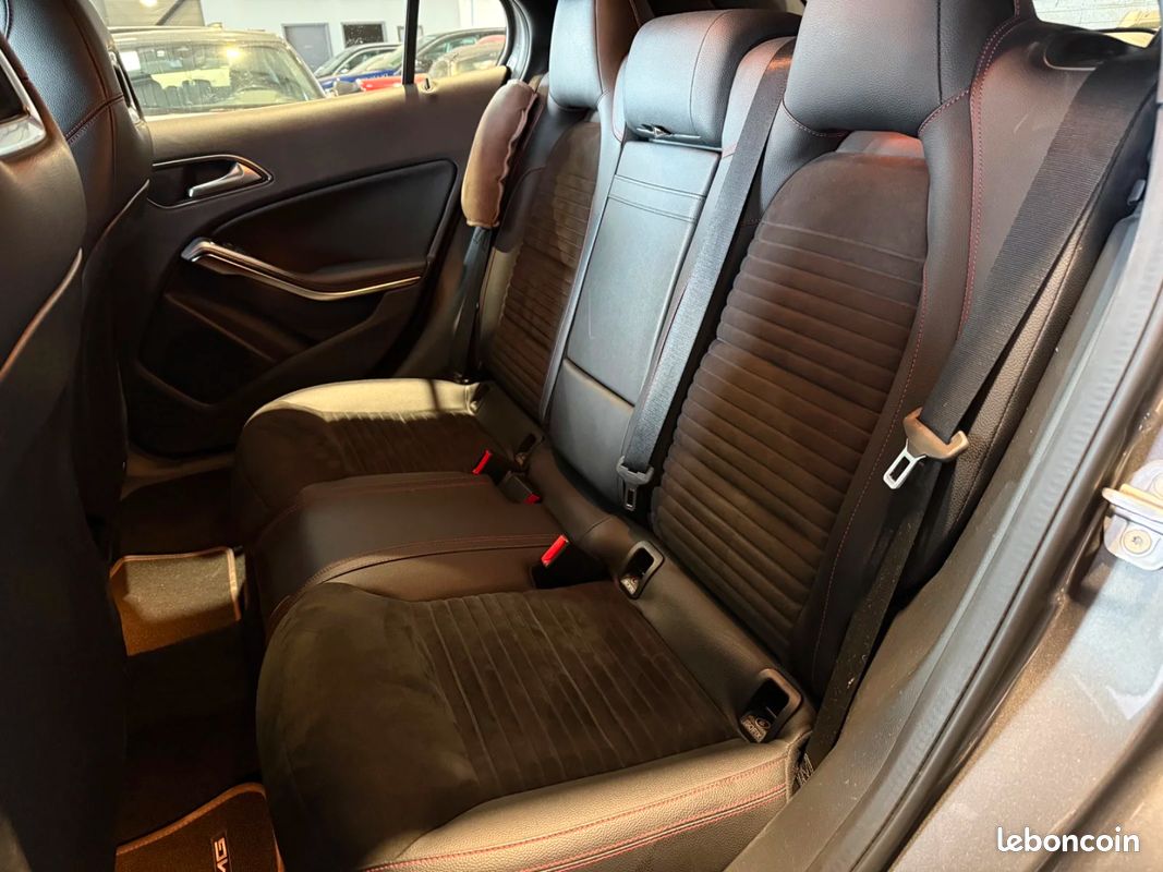 MERCEDES GLA 180 7-G DCT Fascination - Origine FRANCE - Suivi Complet (image 9)