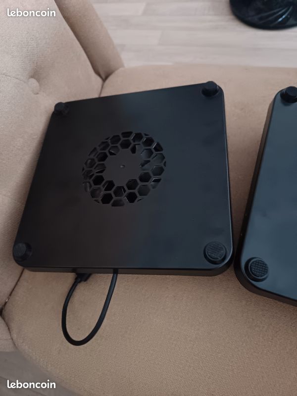 Ventilateur pour Xbox one série x lot ou 1 seul aucun colis à venir à coulommiers 77 en ventes jusqu'au 2 septembre (image 3)