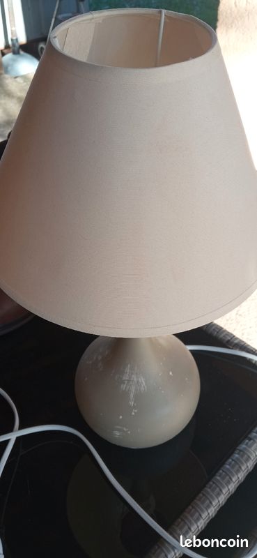Lampe de chevet (image 1)