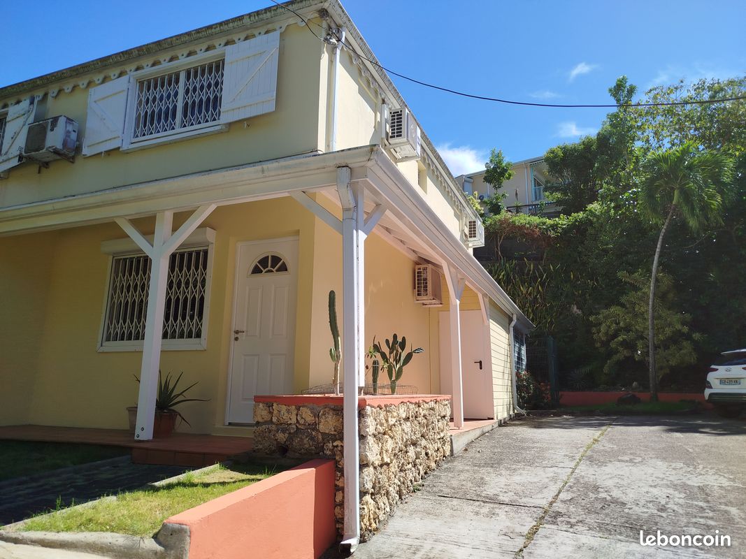 Appartement 3 pièces 80 m² · au Gosier · 80 m² · 320 000 €
