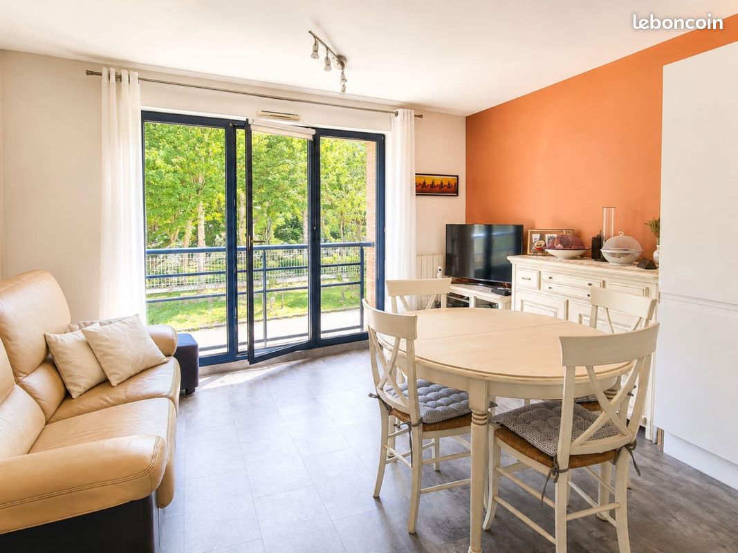 Parking 2 pièces 44 m² · à Amiens · 44 m² · 128 000 €