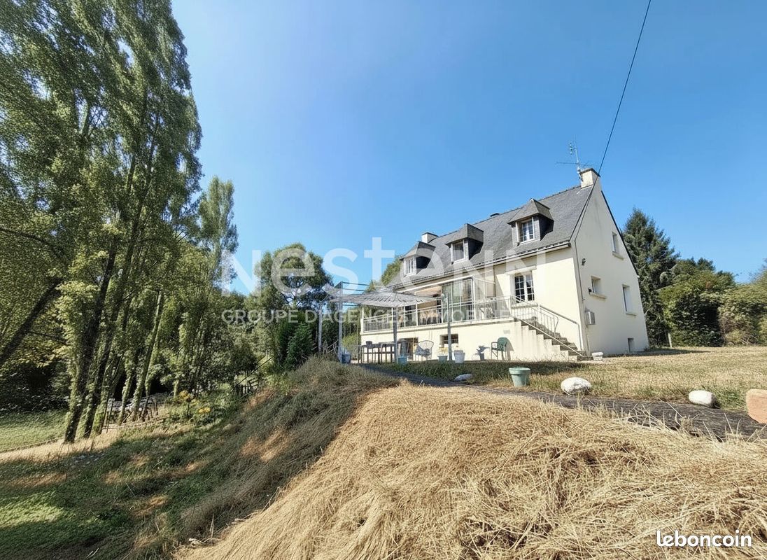 Maison 7 pièces 153 m² · à Plumelec · 153 m² · 227 900 €
