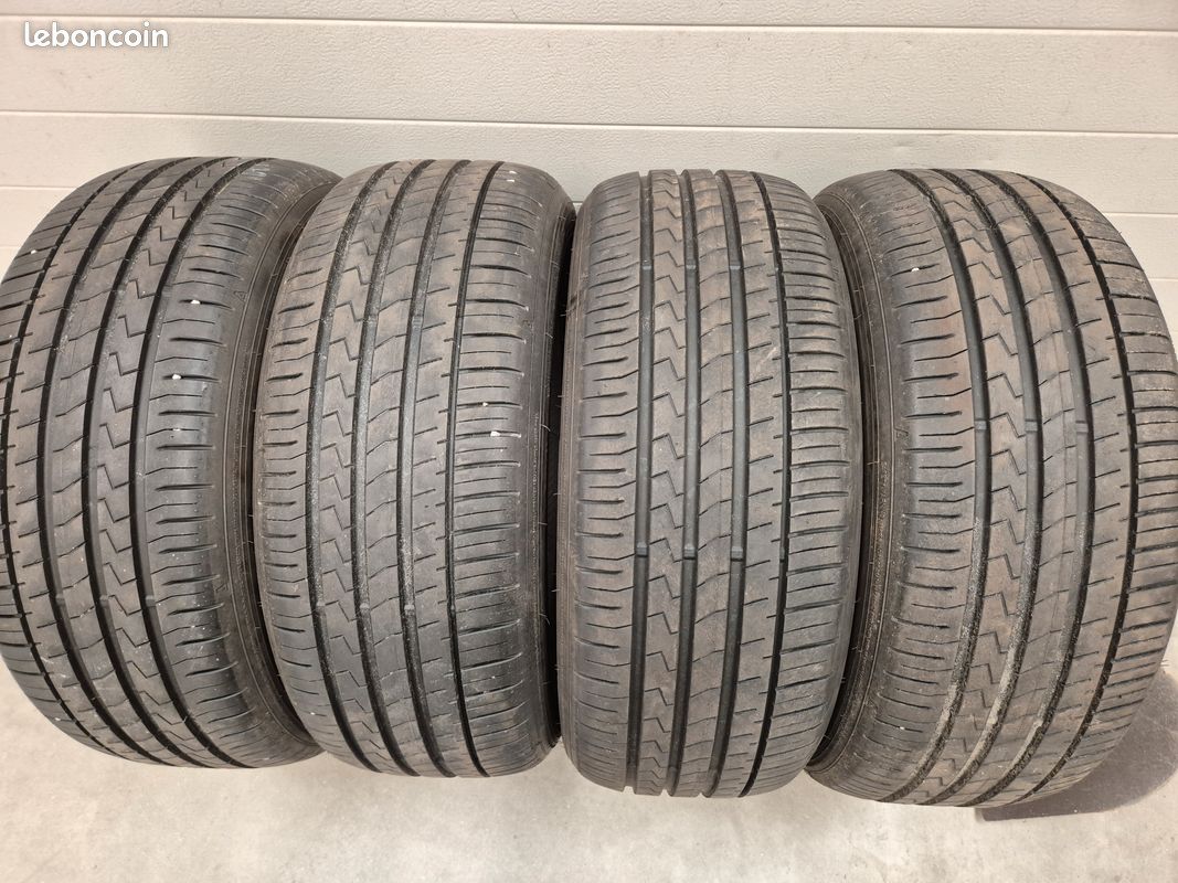 4 pneus Falken ZE310 runflat 235/45/19 95V 7000km (image 1)