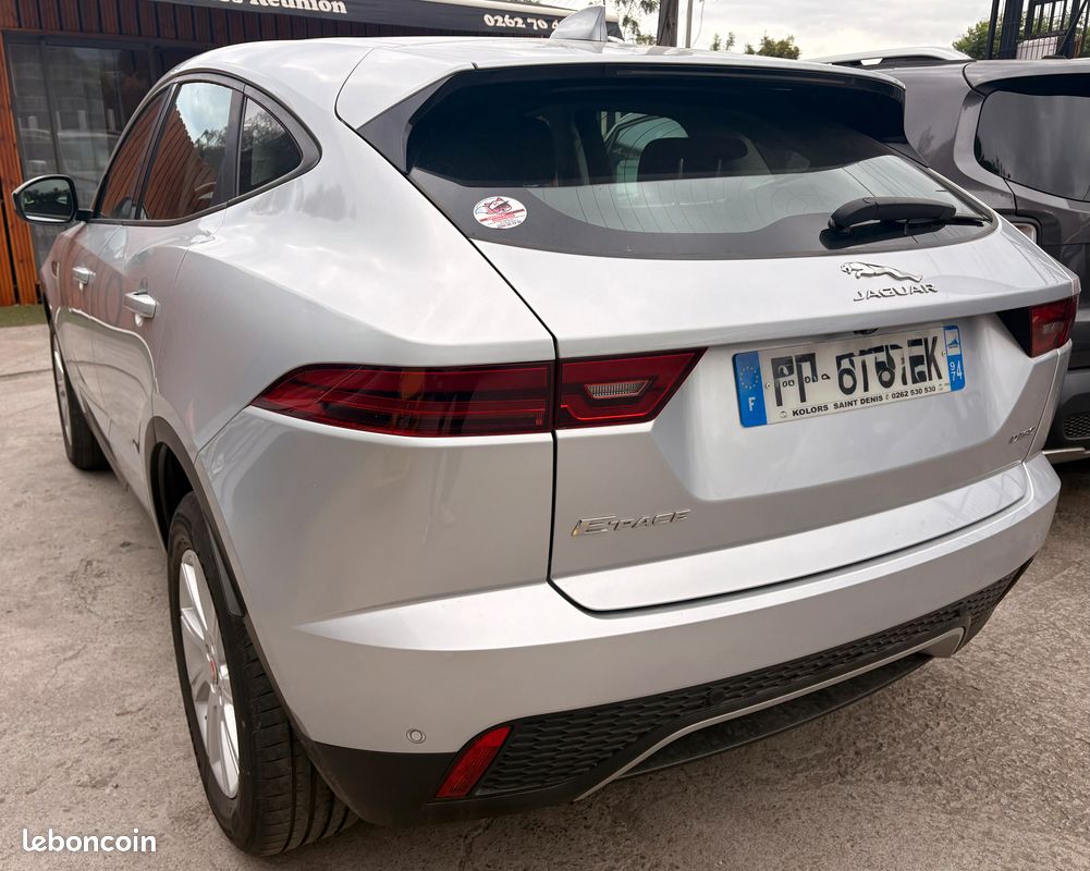 Jaguar e-pace - 2.0 d - 150 ch 2wd bvm r-dynamic s (image 2)