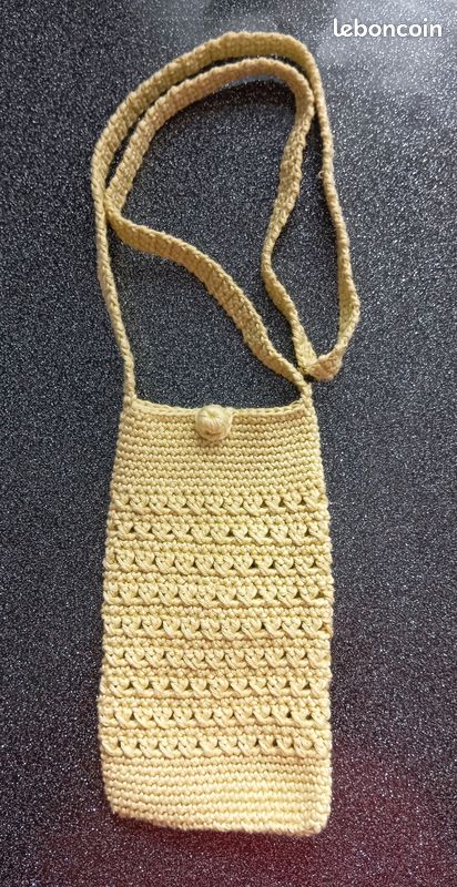 Étui Téléphone Crochet Fait Main (image 1)