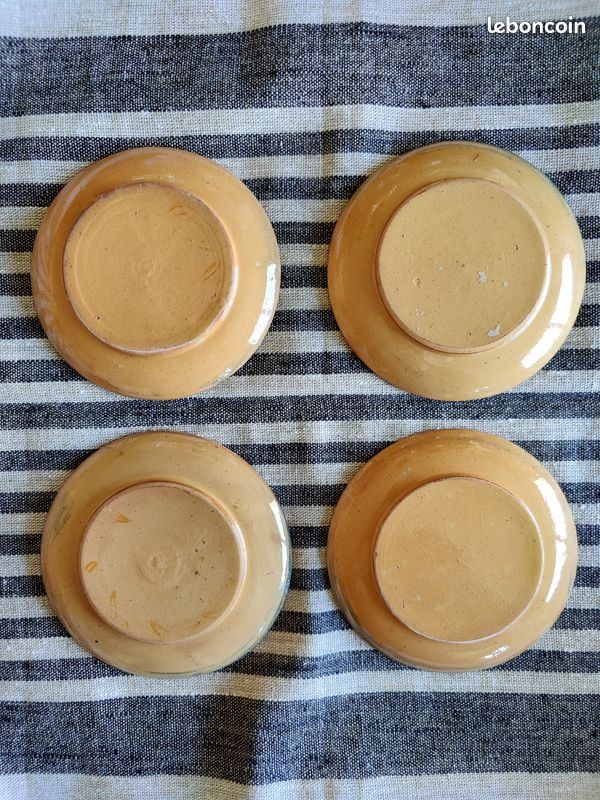 Lot de 4 petites assiettes en terre cuite et décor jaspé (image 2)