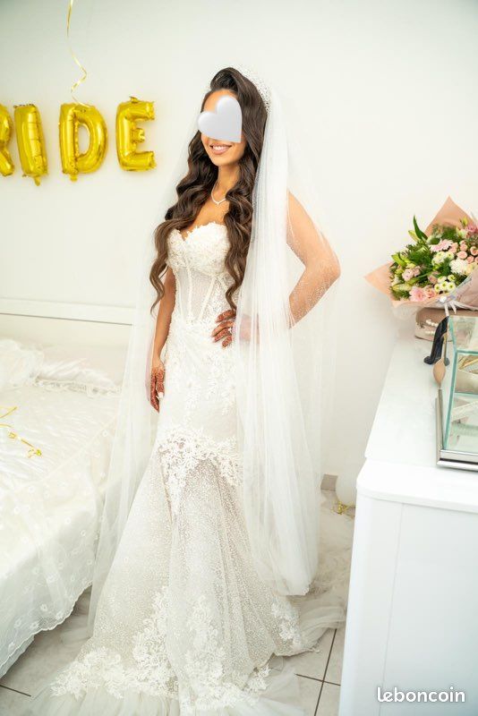 Robe de mariée sirène (image 1)