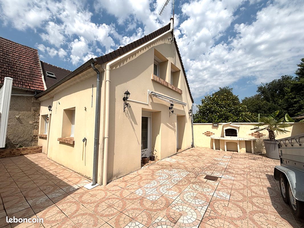 Maison 7 pièces 121 m² · à Noailles · 121 m² · 249 500 €