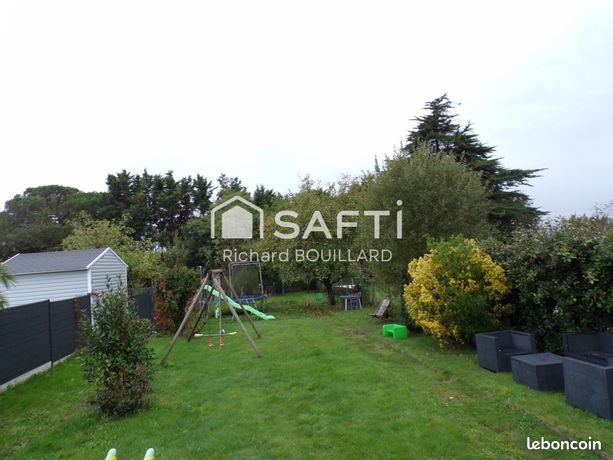 Terrain 370 m² SAINT-MALO-DE-GUERSAC
