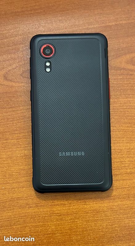 Samsung Galaxy SM-G525F/DS – 5.3'' Dual SIM, Android 11, 64 Go, 4 Go RAM, 3000 mAh – Très bon état (image 2)