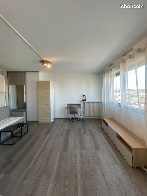 Appartement 1 pièce 33 m² · à Juvisy-sur-Orge · 33 m² · 880 €/mois