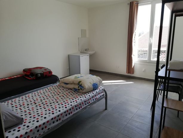 Appartement a louer persan - 1 pièce(s) - 18 m2 - Surfyn