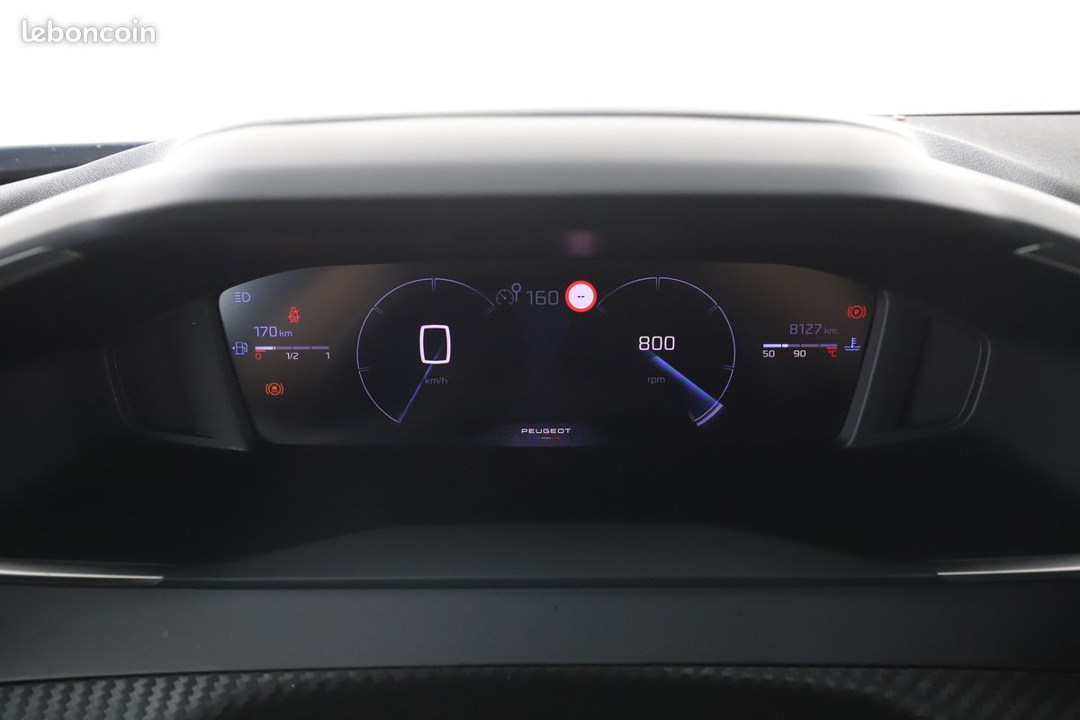 Peugeot 2008 1.2 PureTech Allure 101 ch (image 16)