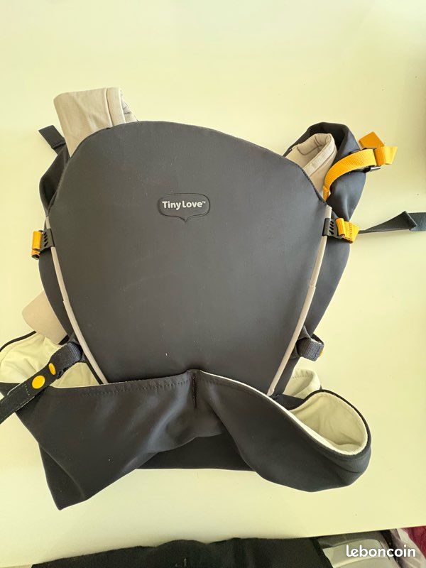 Porte bébé Tiny love Équipement bébé