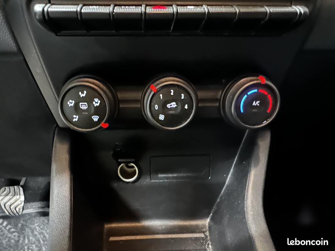 Renault Clio 5 / 1.5 BLUE DCI - 8V TURBO (image 12)