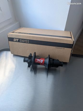 DT Swiss Moyeu arrière 240 EXP | Straightpull | IS (6 boulons) | 12x148 Boost | 28H | Shimano Micro Spline | 9th Wave Cycling