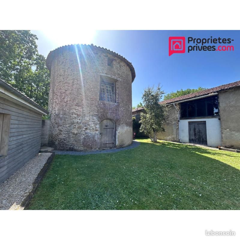 Maison 8 pièces 185 m² · à Orée d'Anjou · 185 m² · 398 000 €