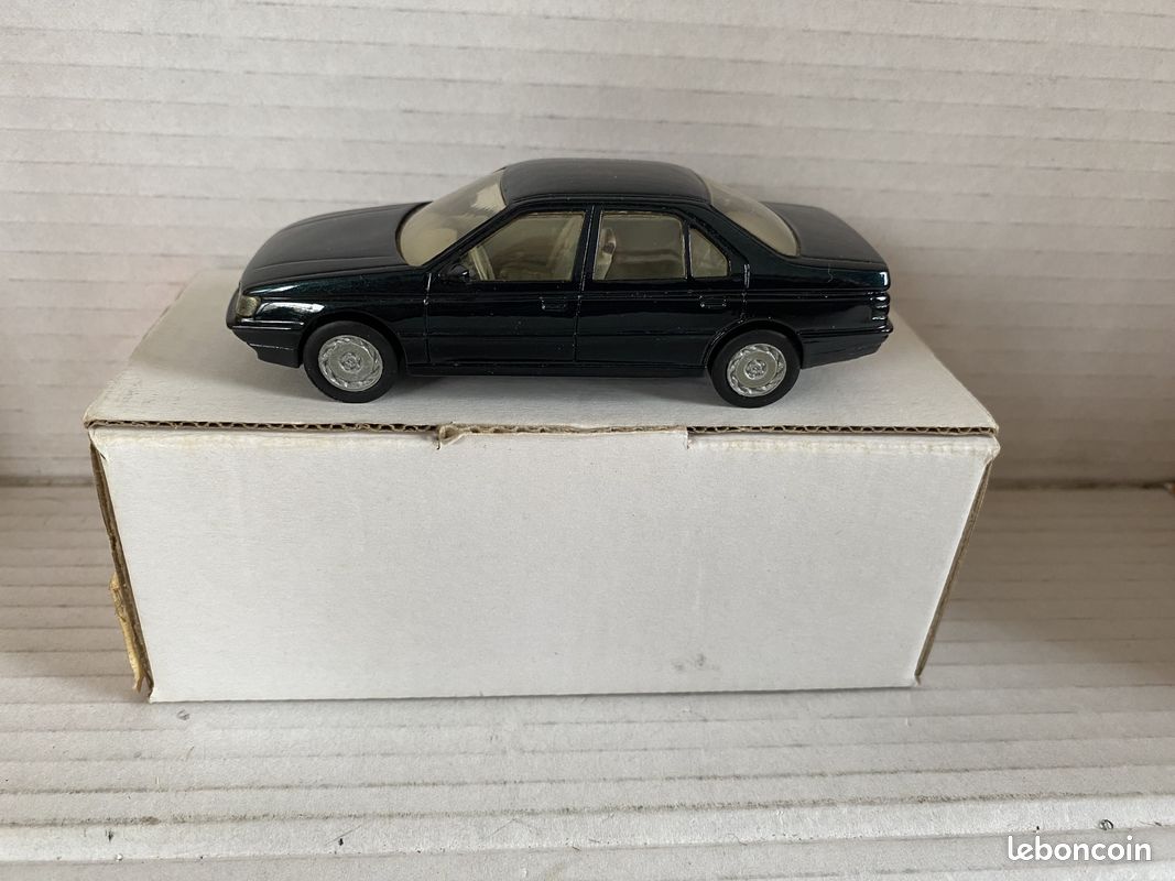 Prestige France n° PM12 Peugeot 605 SV30 neuf en boite 1/43