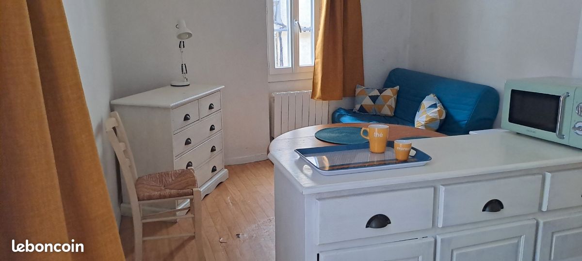 Appartement 1 pièce 12 m² · à Souillac · 12 m² · 250 €